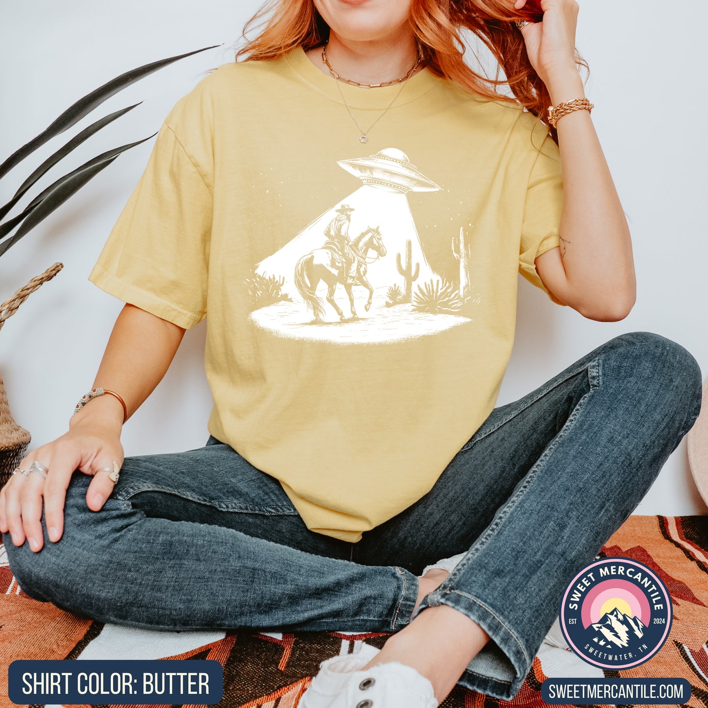 Cowboy and UFO - Comfort Colors - Short Sleeve Tee
