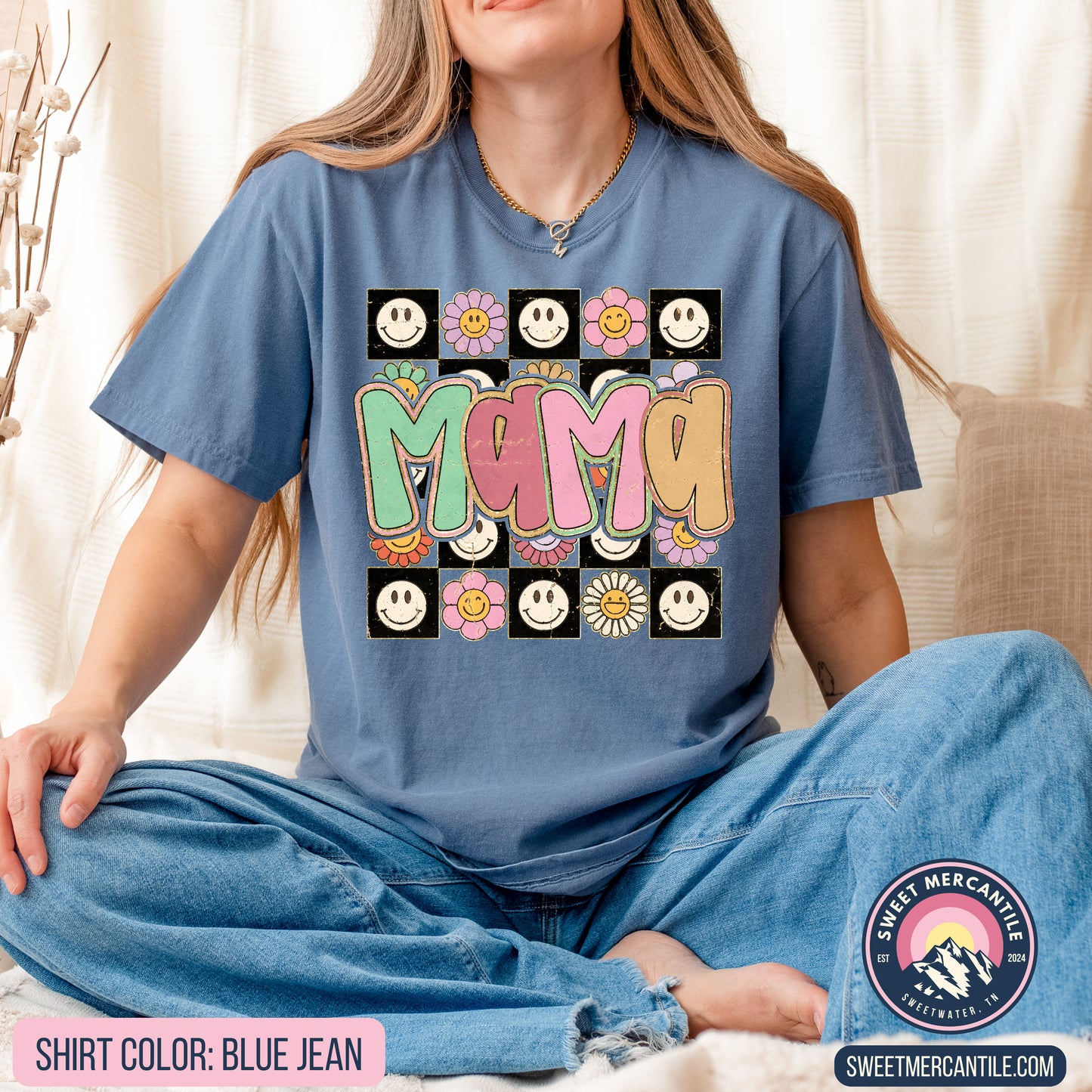 Groovy Mama - Comfort Colors - Short Sleeve Tee