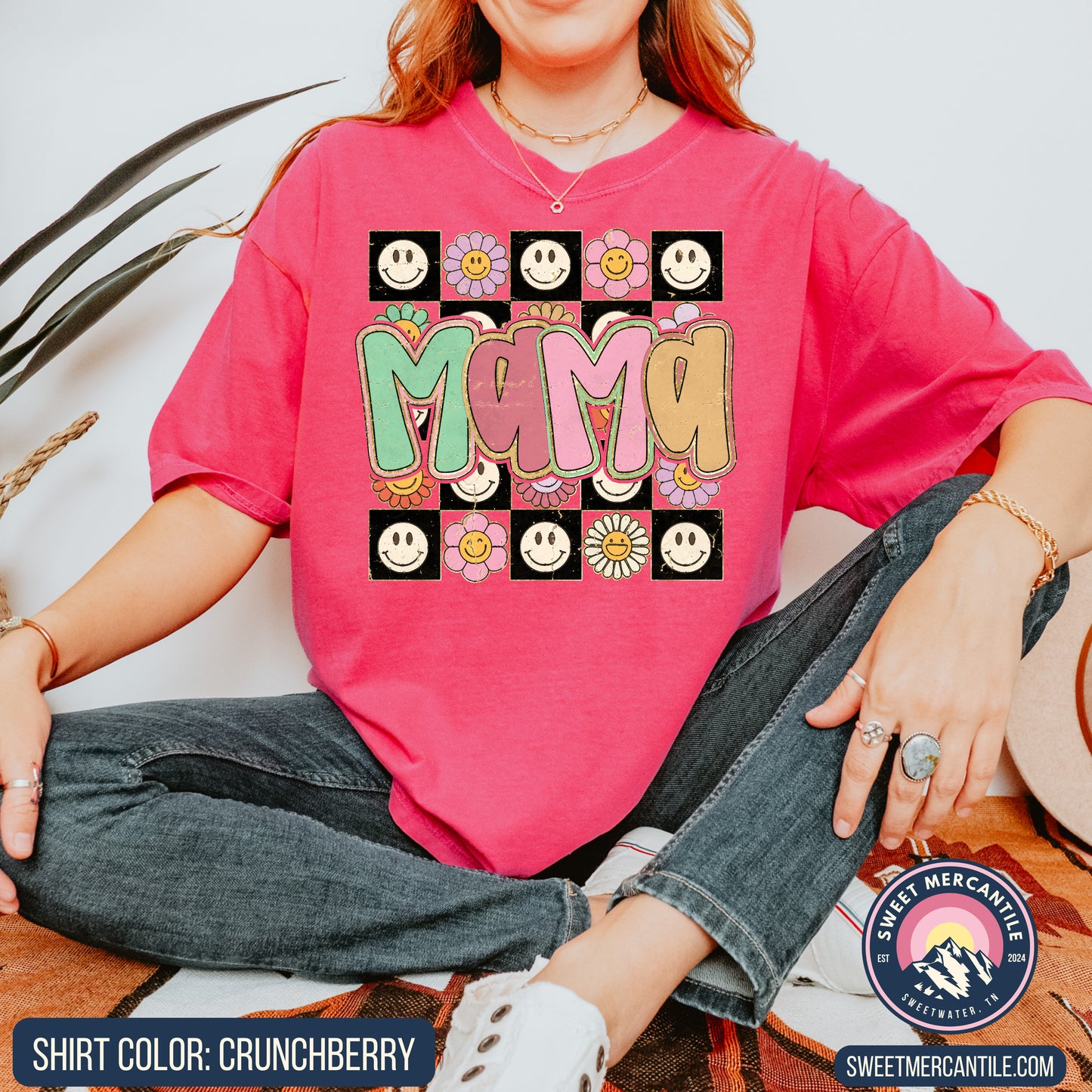 Groovy Mama - Comfort Colors - Short Sleeve Tee