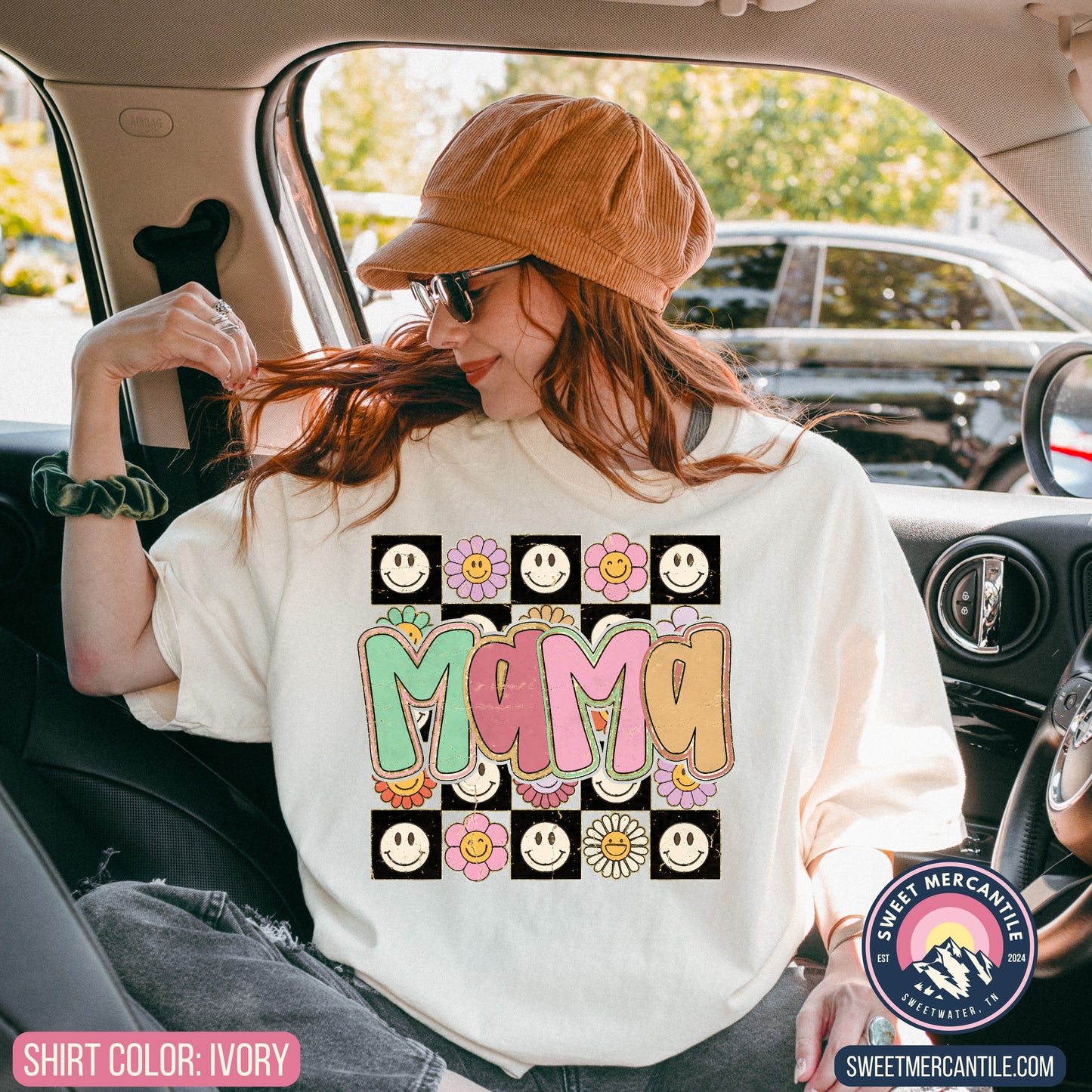 Groovy Mama - Comfort Colors - Short Sleeve Tee