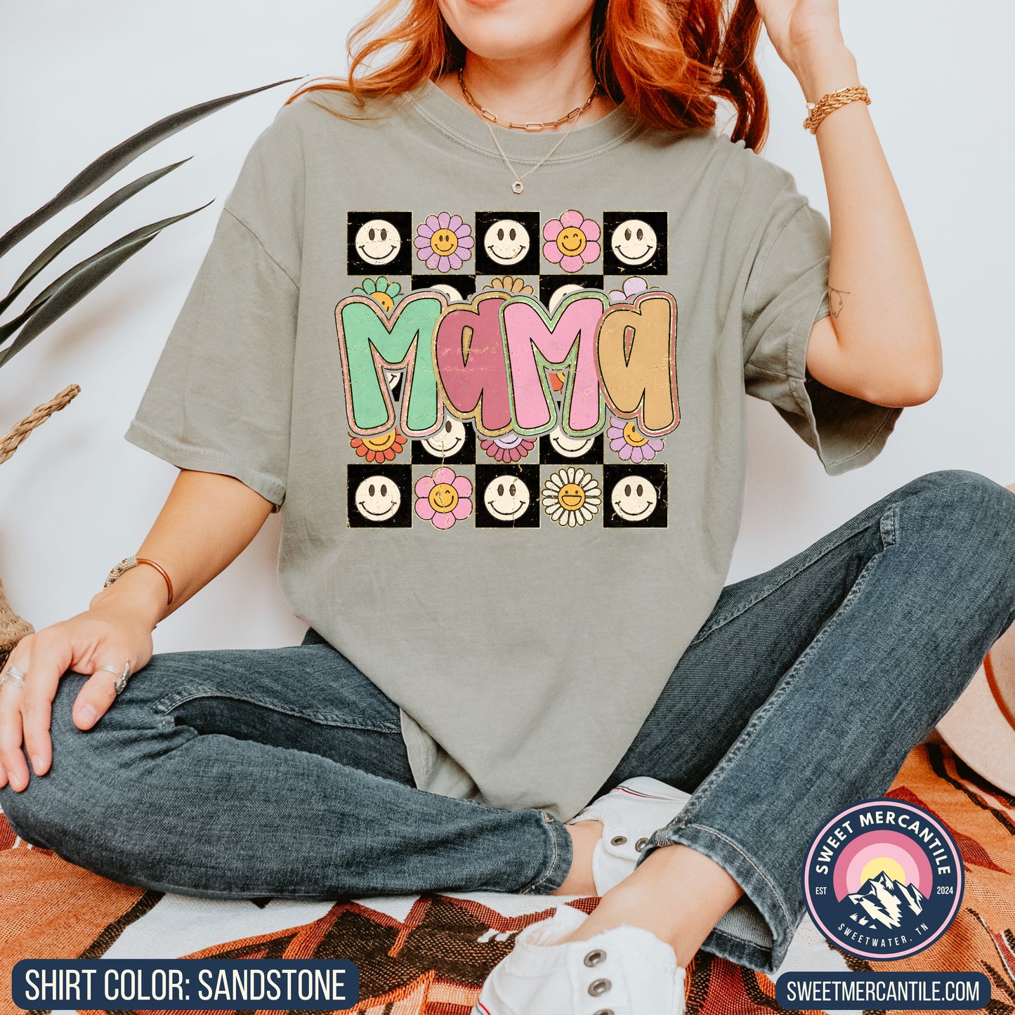 Groovy Mama - Comfort Colors - Short Sleeve Tee