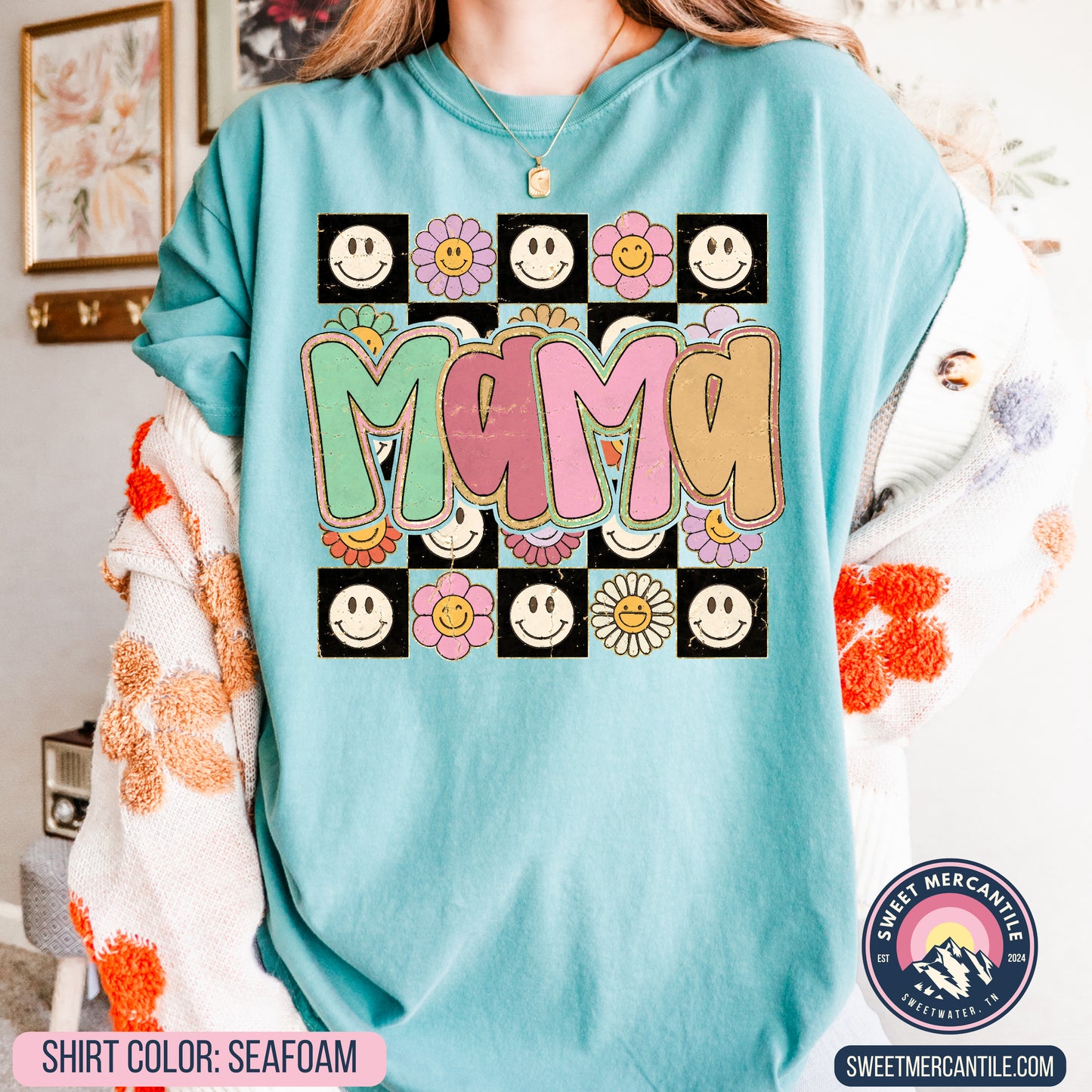 Groovy Mama - Comfort Colors - Short Sleeve Tee