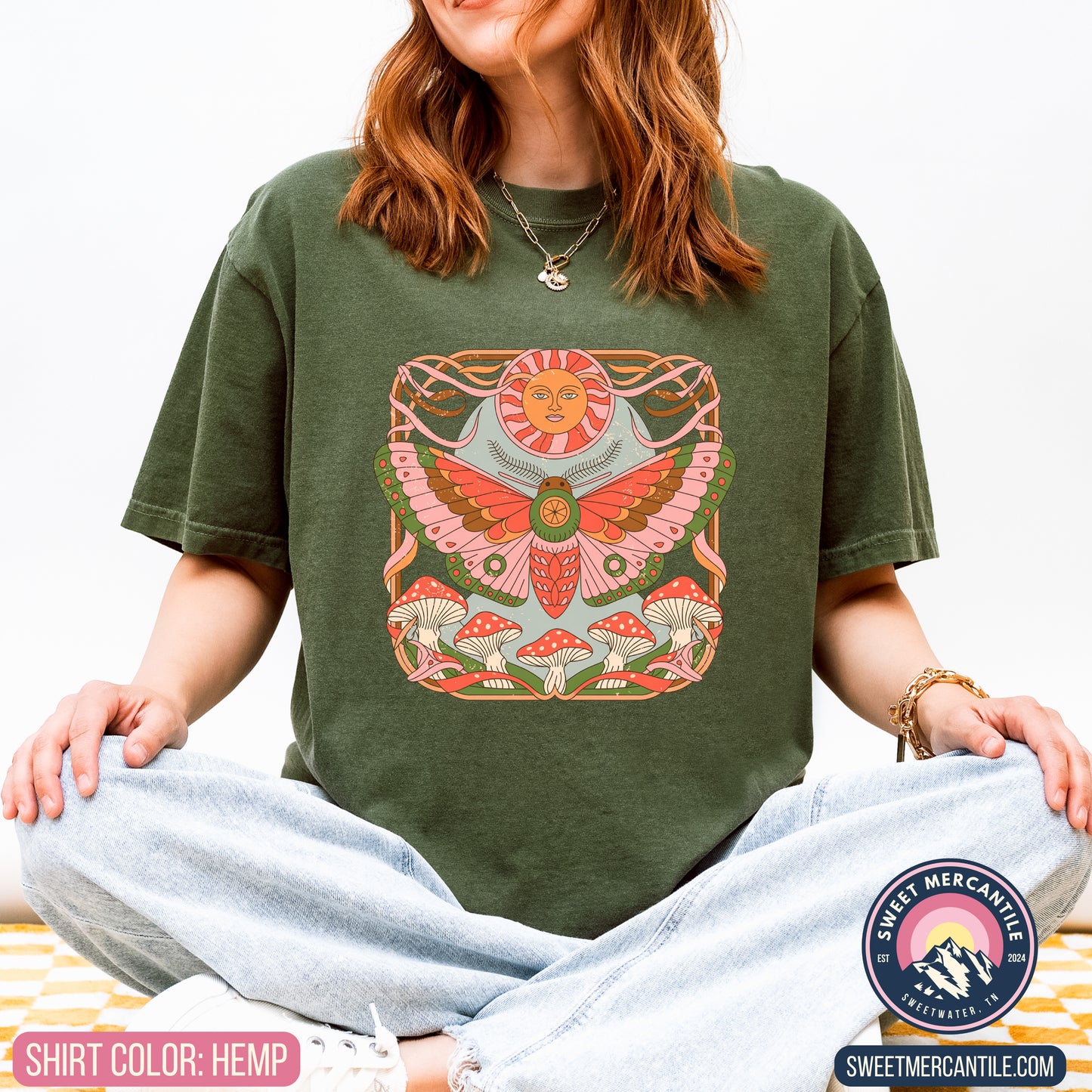 Retro Moth - R11 - Comfort Colors - Short Sleeve Tee