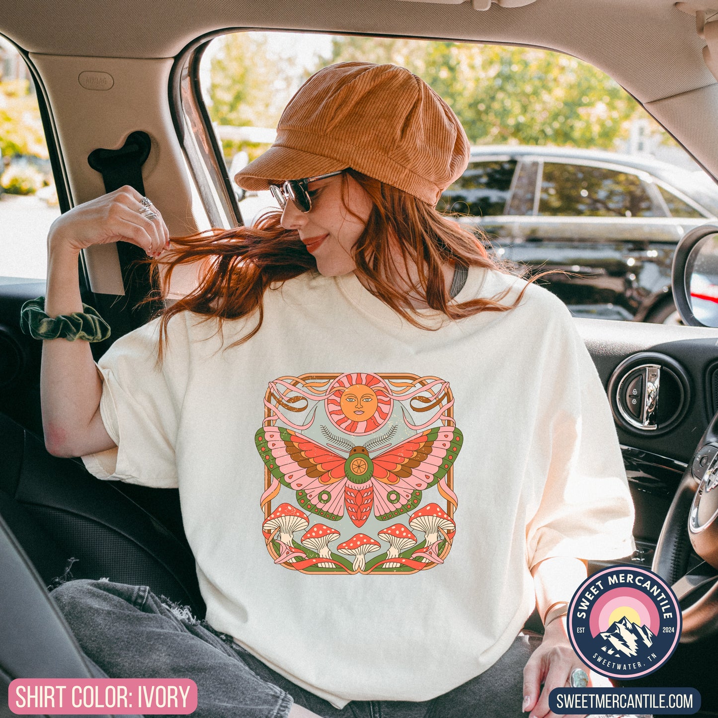 Retro Moth - R11 - Comfort Colors - Short Sleeve Tee