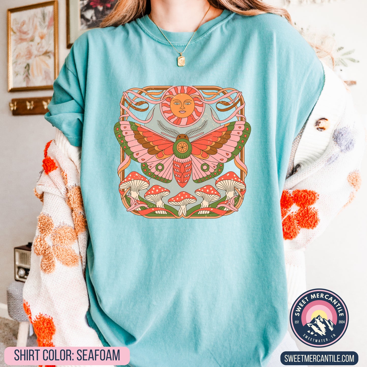 Retro Moth - R11 - Comfort Colors - Short Sleeve Tee